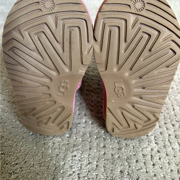 UGG Kids Sparkly Pink Boots - Picture 3 of 4